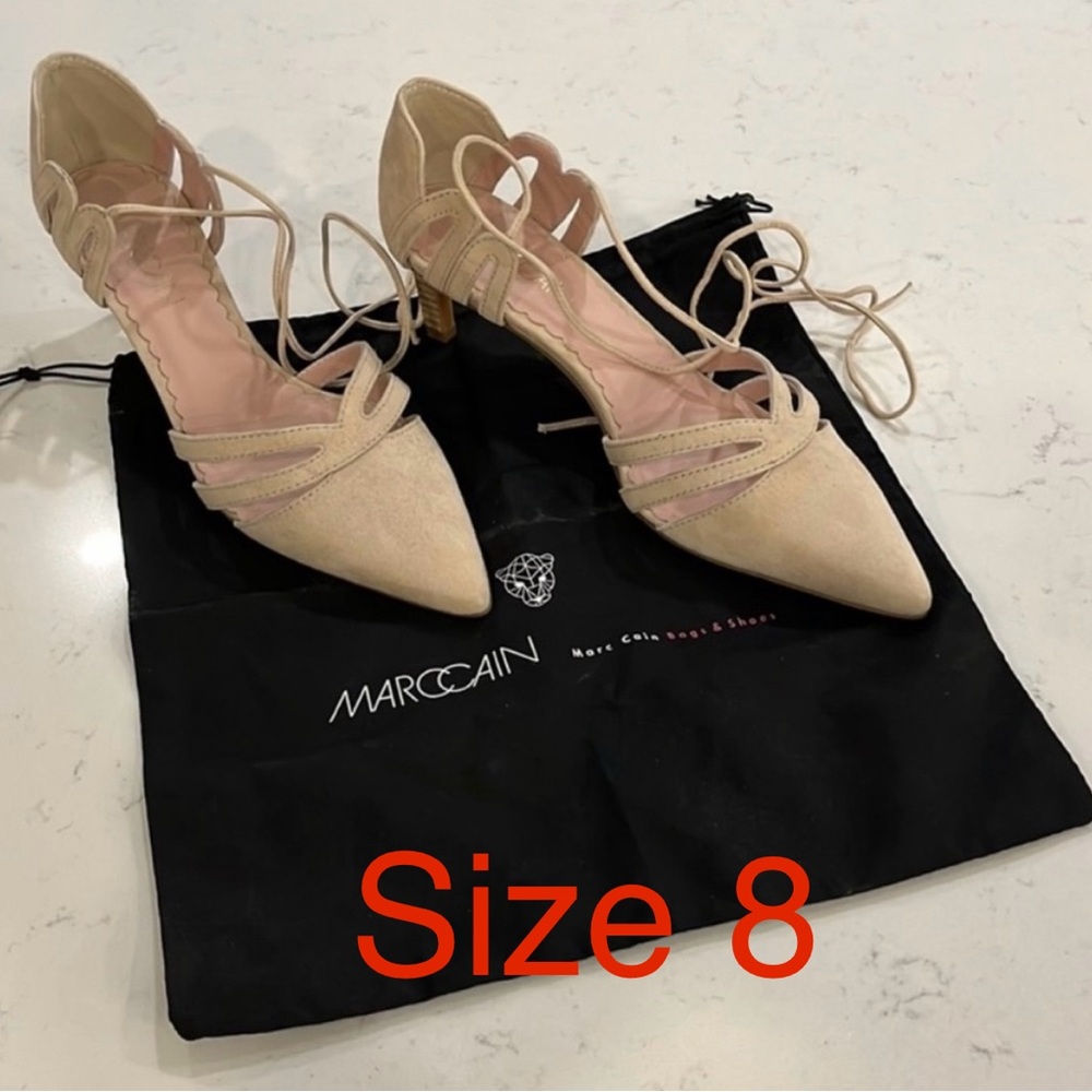 NWT MARC CAIN lace-up pumps